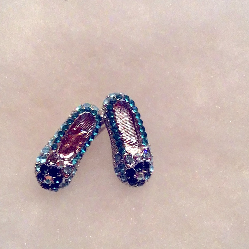 New Silver Tone Baby Shoe Pin. Rhodium Plated, Swavorski Crystals.